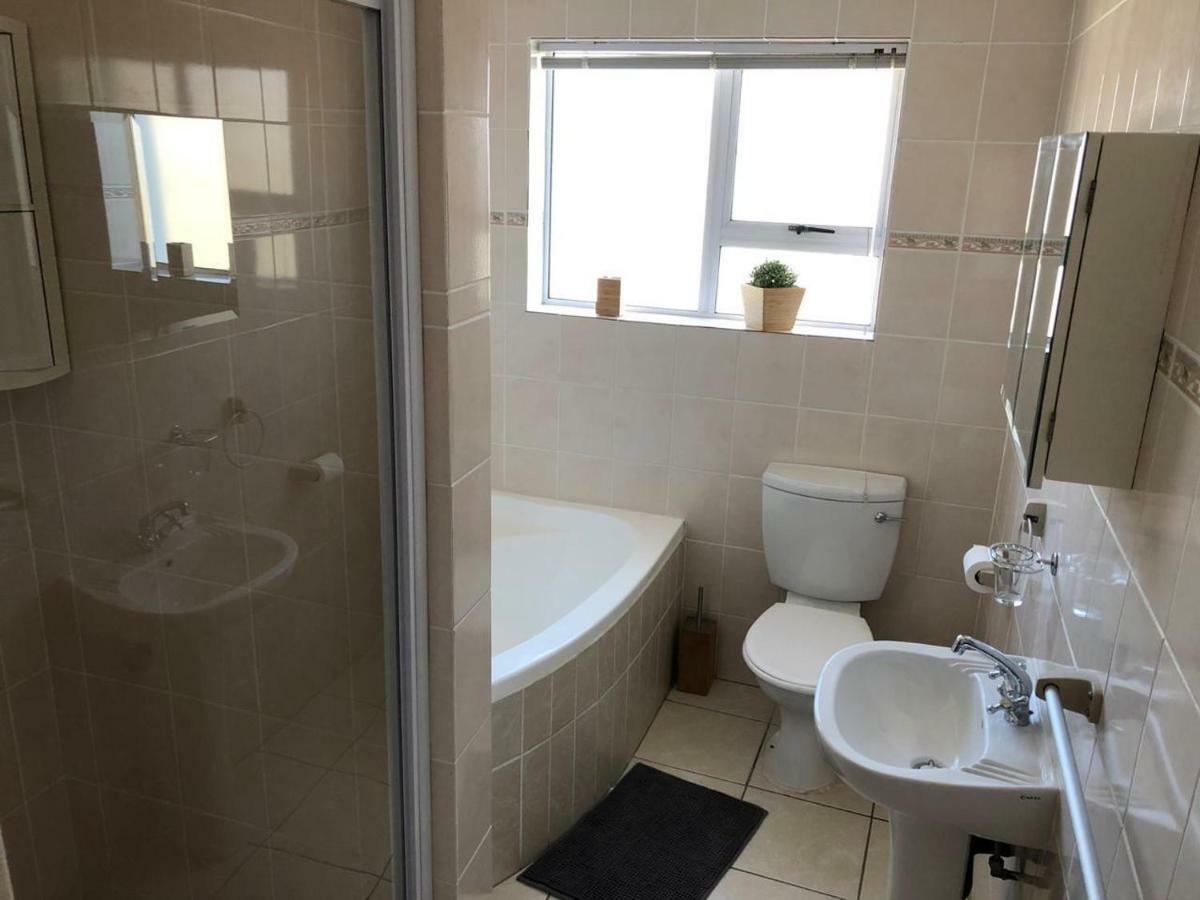 'On Point' Beach House - Jeffreys Bay Eksteriør bilde